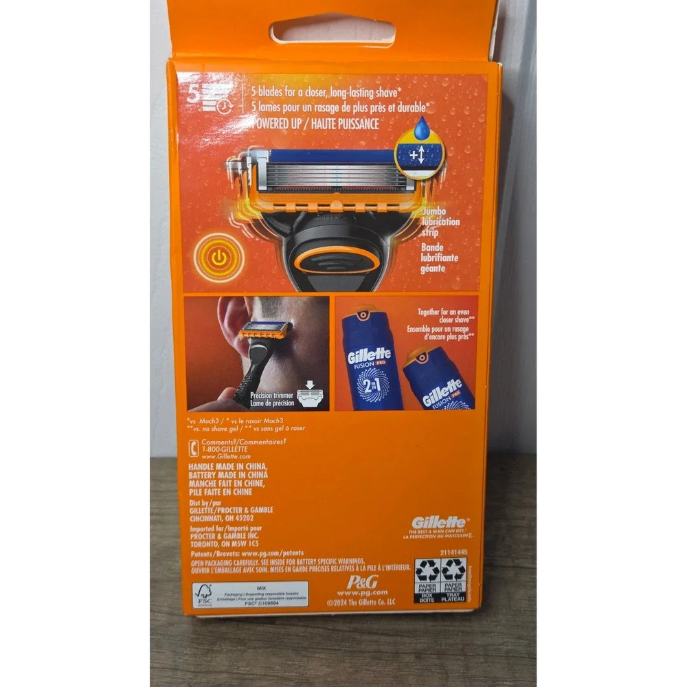 Gillette Fusion5 Power Mens Razor Set 1 Handle 2 Cartridges 1 Battery New